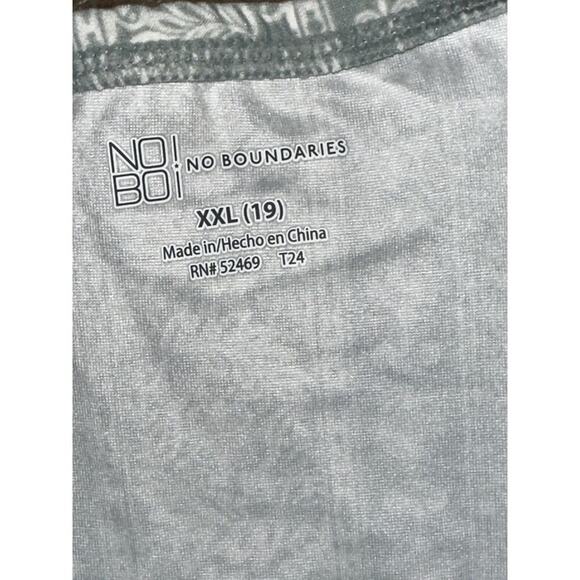 No Boundaries Juniors Ruffle Walk Through Maxi Romper Size XXL Jade Delight NWT - Picture 4 of 6